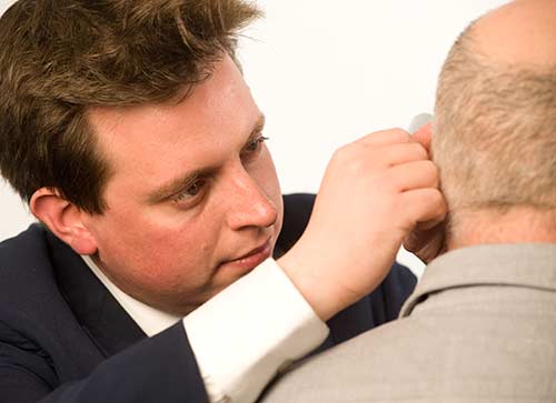 Mark Williams conducts a Hearing Test at The Tinnitus Clinic
